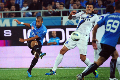 ノヴァーラが大金星、インテルのガスペリーニ監督は解任の危機