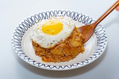 「キムチチャーハン」注文なのに「チーズキムチチャーハン」…韓国・店が勘違い、でも食べたら「チーズ」代も上乗せ