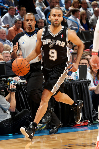 スパーズのパーカー、負傷で戦線離脱