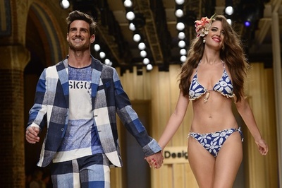 トロピカルムード満載、「デシグアル」15年春夏 080 バルセロナで新作発表