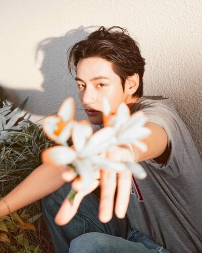 BTS V「FRI（END）S」、MENAオフィシャル週間チャート・グローバル音楽チャート1位