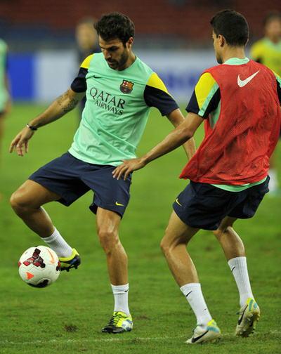FCバルセロナのセスクとペドロが練習に合流