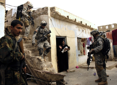 米軍、アルカイダに拘束されていた41人を救出