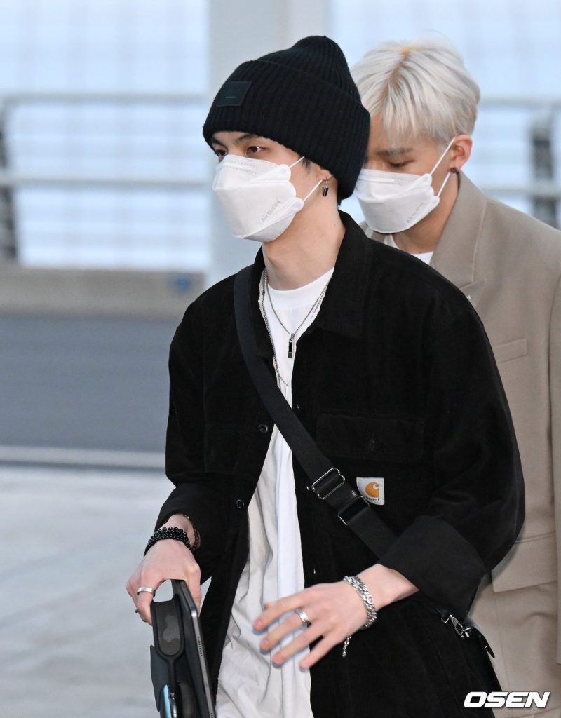BX　(c)OSEN