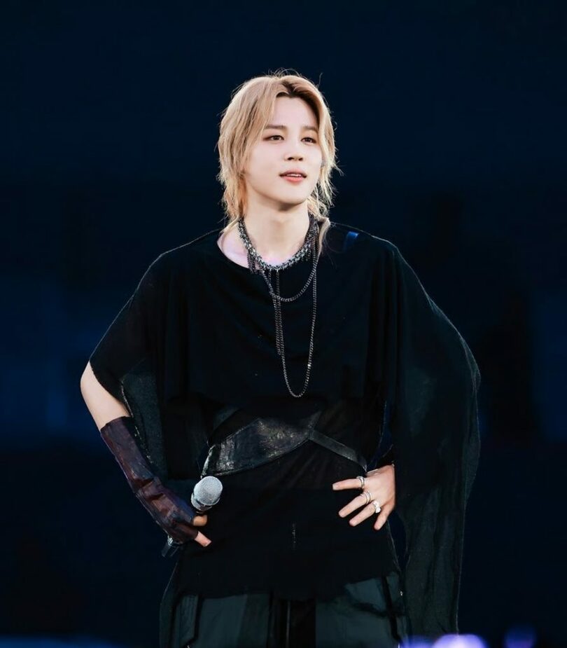 (c)STARNEWS