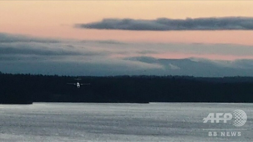 自殺試みた男が旅客機盗んで墜落させる、戦闘機が緊急発進 米シアトル