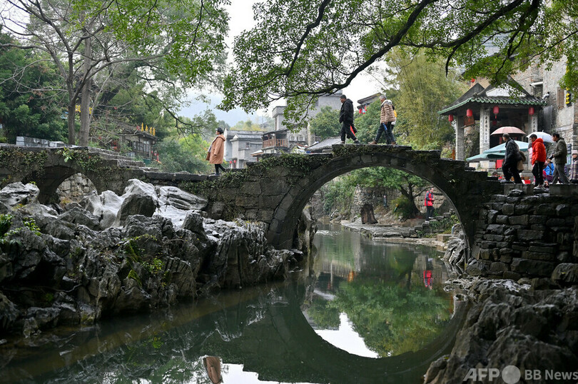 広西千年古鎮が新しいトレンドで若者を魅了