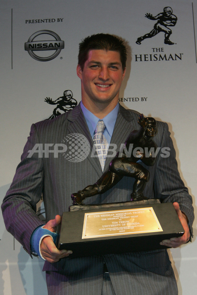 ティム・ティーボウ ハイズマン賞に輝く