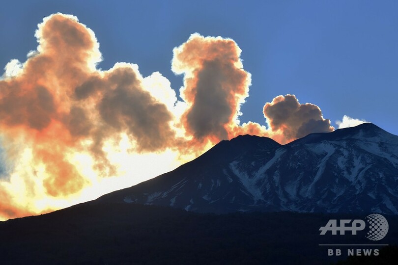 イタリア・エトナ山近郊でM4.8の地震 複数の負傷者