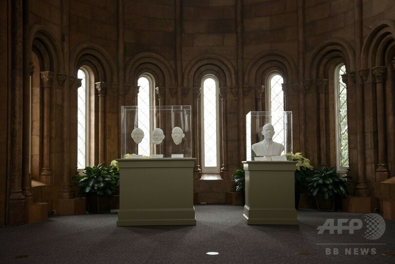 3Dプリンターで制作、オバマ米大統領の胸像展示 スミソニアン