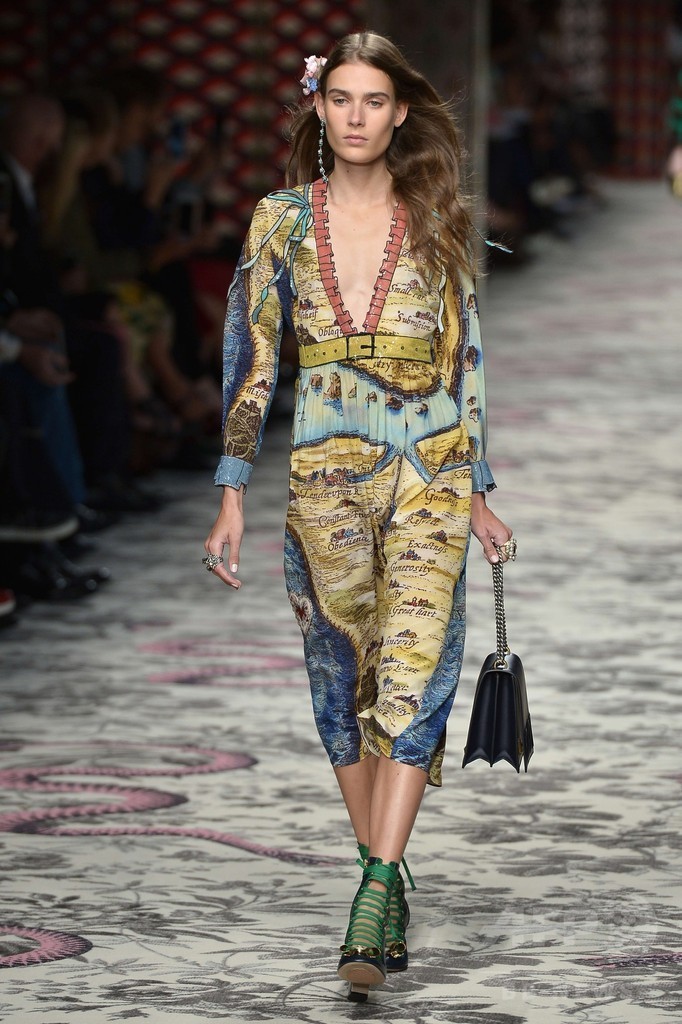 「グッチ」16年春夏コレクション