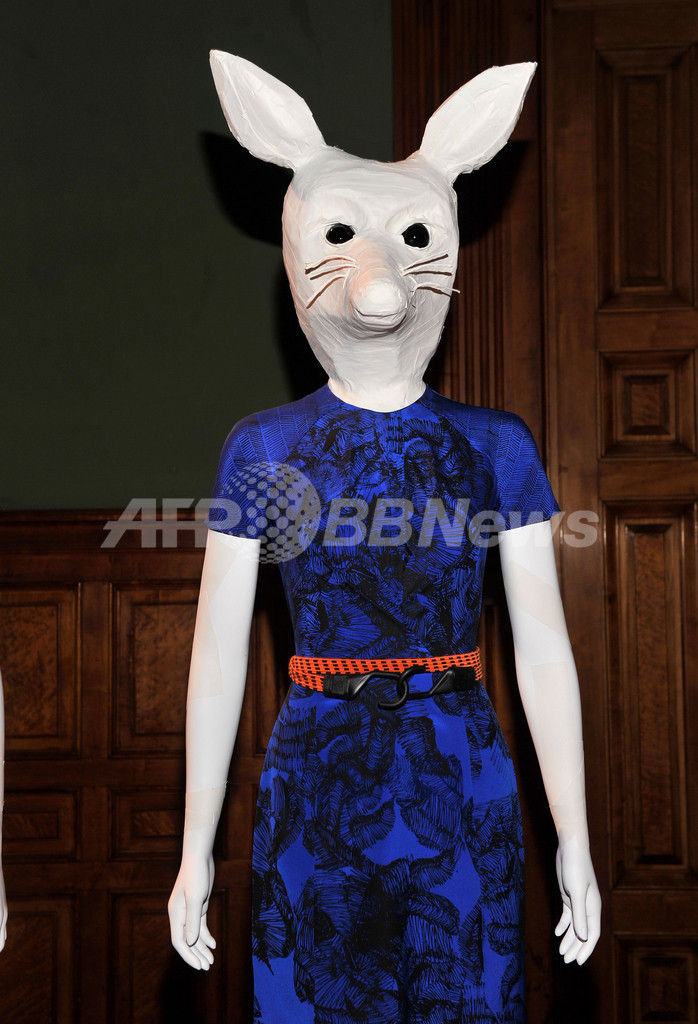 ＜13年春夏NYコレクション＞ファン・カルロス・オバンド