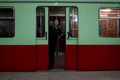 北朝鮮の首都・平壌（Pyongyang）市、平壌地下鉄の復興（Puhung）駅。平壌地下鉄は故金日成（キム・イルソン、Kim Il-Sung）体制下の1969～1972年に開通。地下110メートル付近を走り、世界で最も地中深くにある地下鉄とされる。15日は、故金日成主席の生誕100年にあたる（2012年4月14日撮影）。(c)AFP/Ed Jones