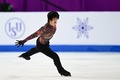 フィギュアスケート欧州選手権、男子シングル・フリースケーティング（FS）。演技に臨むフランスのアダム・シャオイムファ（2024年1月12日撮影）。(c)Daniel MIHAILESCU / AFP