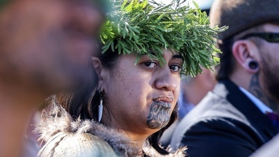 動画:NZ先住民マオリ、新たに女王を選出 27歳