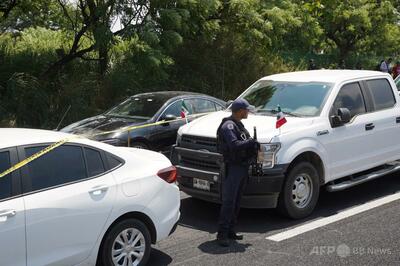銃撃受けた議員の遺体を車両内で発見、メキシコ