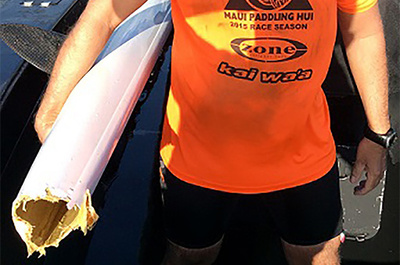 サメがカヤックにがぶり！ 豪男性が残骸に40分しがみつき命拾い