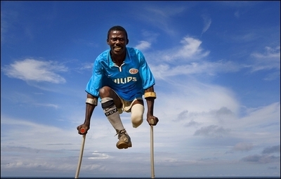 映画「ブラッド・ダイヤモンド」は対内投資の妨げ？シエラレオネで上映禁止求める声