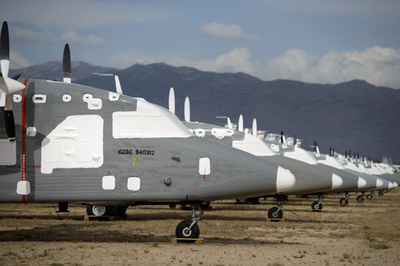 米国、フィリピンに軍用機2機供与へ 海上警備に活用