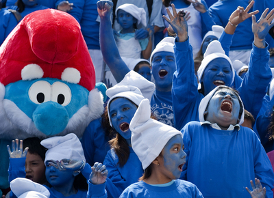 スマーフになってギネスに挑戦！