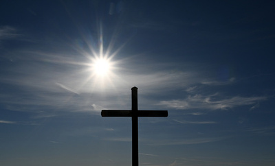 「グリーン葬」葬儀社から腐乱遺体189体 米