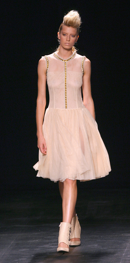 ＜09年春夏：080 バルセロナ＞テレザ・エルビグ、新作を発表