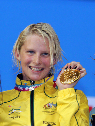 ＜第12回世界水泳選手権＞競泳、リーゼル・ジョーンズ 女子100メートル平泳ぎで金メダル獲得 - オーストラリア