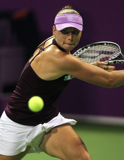 ズボナレワ、無傷で準決勝進出 WTAツアー選手権