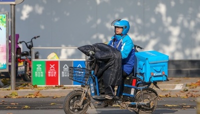 突然死した食事配達員への補償金はわずか3万円? 中国でギグワーカーの待遇が問題に