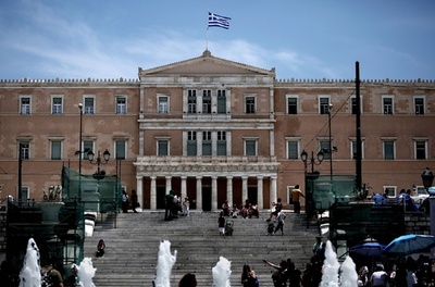 ギリシャ、今月期限の債務 月末に一括返済 5日のデフォルト回避