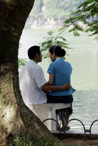 米研究結果、「女性は男性よりもおしゃべり」説は事実無根