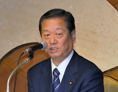 小沢氏、裏献金受領を改めて否定