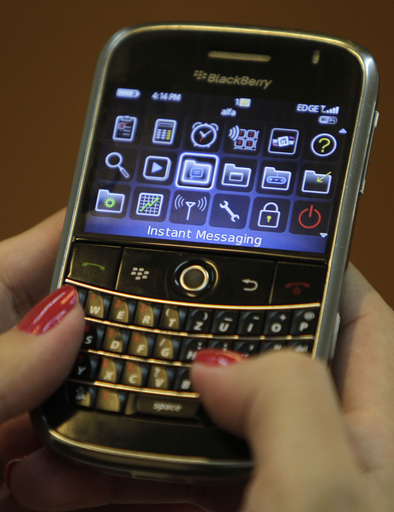 ブラックベリーの暗号化通信、中東で懸念拡大 米国介入へ