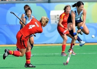 日本 ドイツに敗れ9-10位決定戦へ