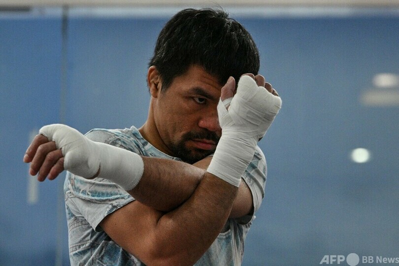 ボクシング元審判が不正告白、パッキャオ勝利のためカウント引き延ばす