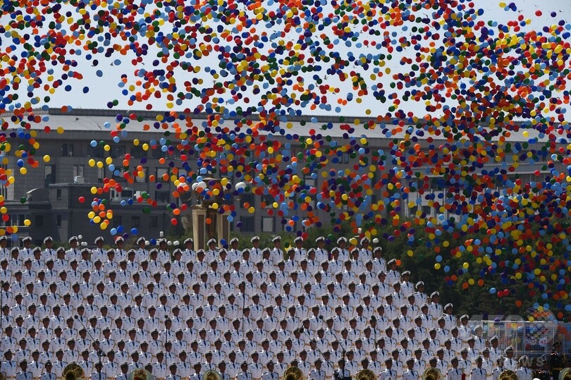 中国の軍事パレード、一般人を閉め出し