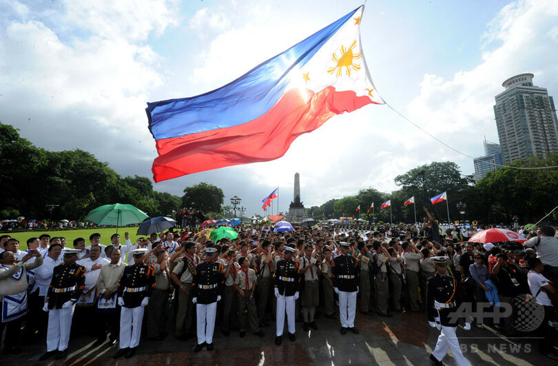 フィリピンは戦争中 フェイスブック 上下配色逆の国旗載せ謝罪 写真1枚 国際ニュース Afpbb News