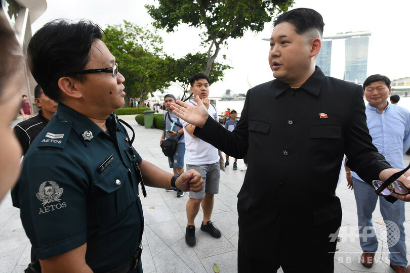 【写真特集】雰囲気はまるで本物、金正恩氏のそっくりさん「ハワードX」