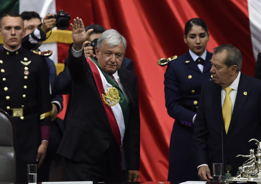 メキシコ新大統領就任 左派ロペスオブラドール氏 貧困 汚職対策など掲げる 写真11枚 国際ニュース Afpbb News