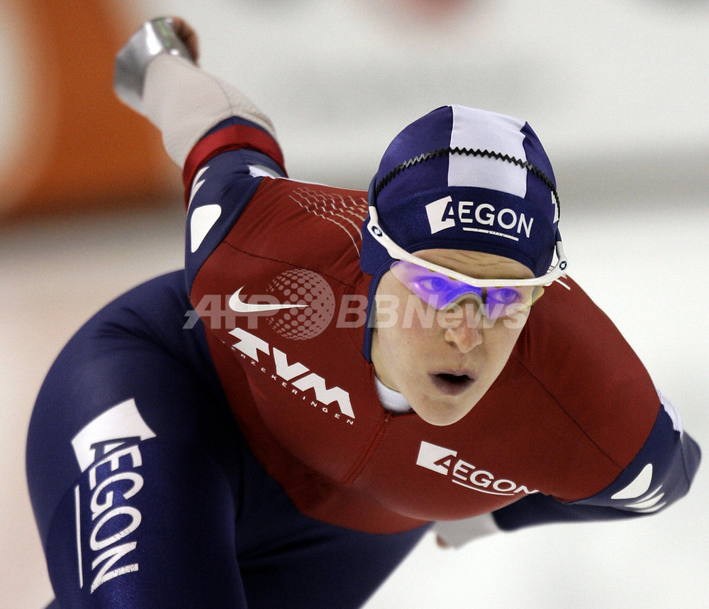 Isu世界スピードスケート距離別選手権07 ブスト 女子1500メートルで優勝を飾る 米国 写真9枚 国際ニュース Afpbb News