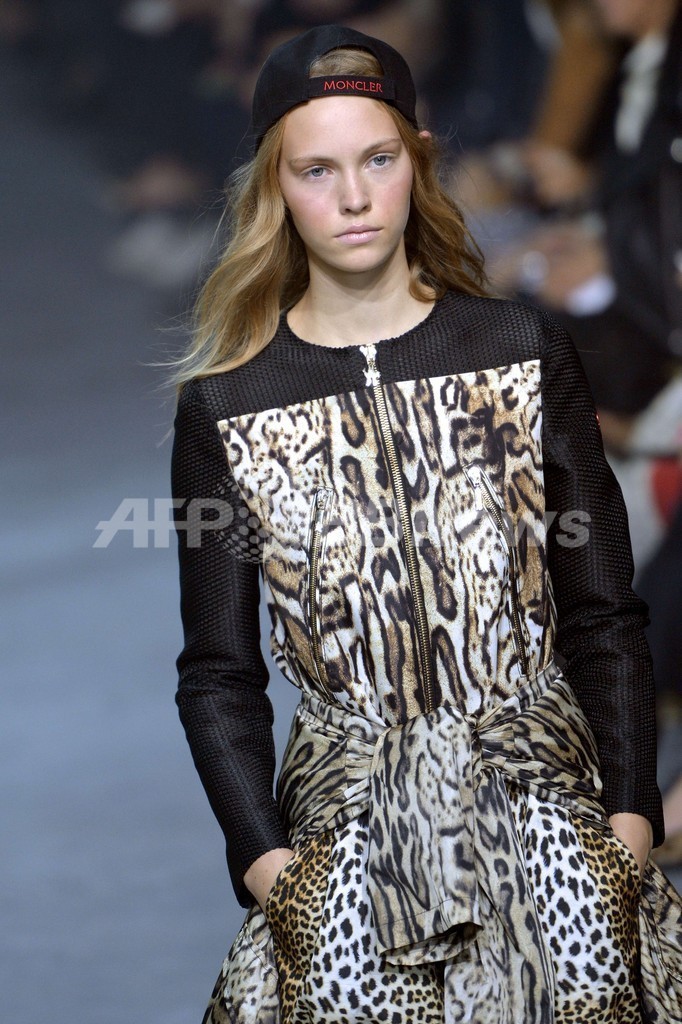 ＜14年春夏パリコレクション＞モンクレール ガム・ルージュ