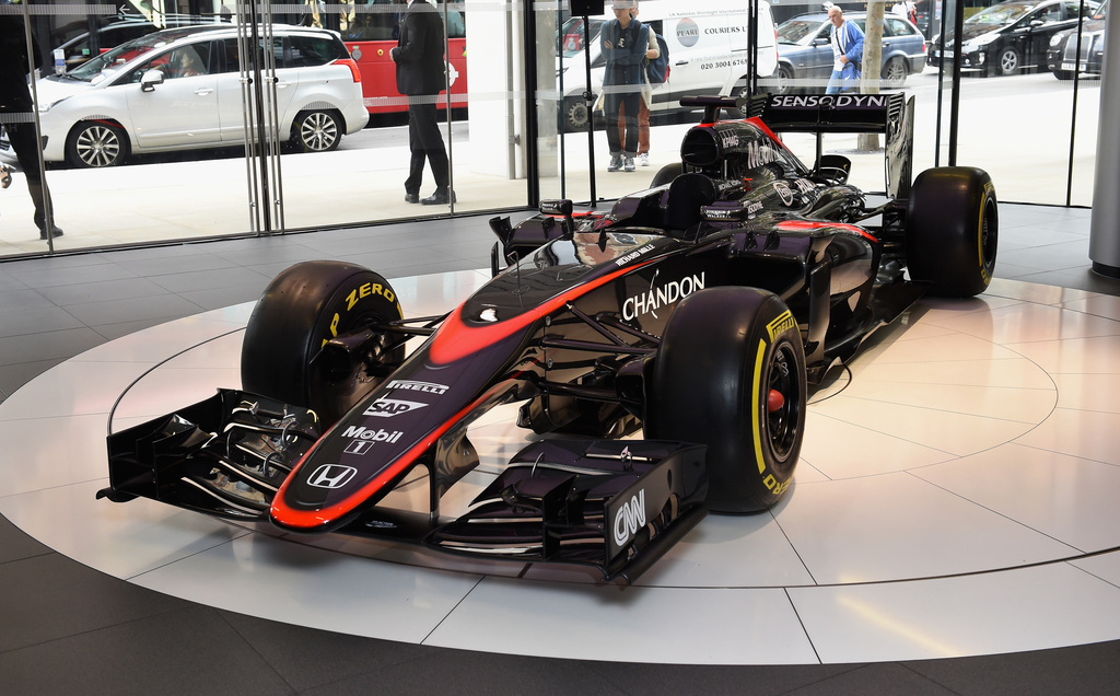 「マイケル・コース」F1チームとパートナー締結