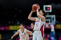 バスケットボール女子、アジアカップ準決勝、日本対ニュージーランド。シュートを打つ本橋菜子（2023年7月1日撮影）。(c)ANDY CHEUNG / AFP