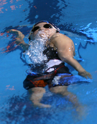 ＜第12回世界水泳選手権＞競泳、中村礼子 女子200メートル背泳ぎで準決勝進出 - オーストラリア