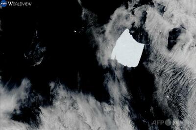 世界最大の氷山、一部が初の大規模崩落 全体の崩壊始まる兆候か
