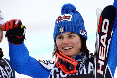 ＜06-07アルペンスキーW杯＞女子大回転・第4戦、プッツァー 2本共にトップをマークして今季初勝利を収める - イタリア