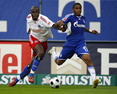 ハンブルガーSV シャルケ04と分ける