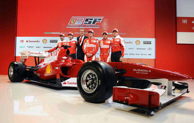 フェラーリ 2010シーズンの新型車「F10」を発表