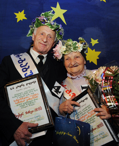 グルジアで「スーパーおじいちゃん・おばあちゃんコンテスト」