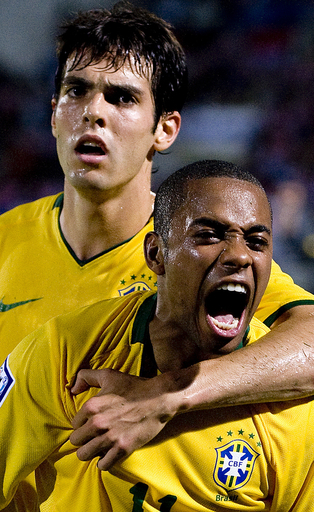 ブラジル パラグアイに逆転勝利、W杯予選